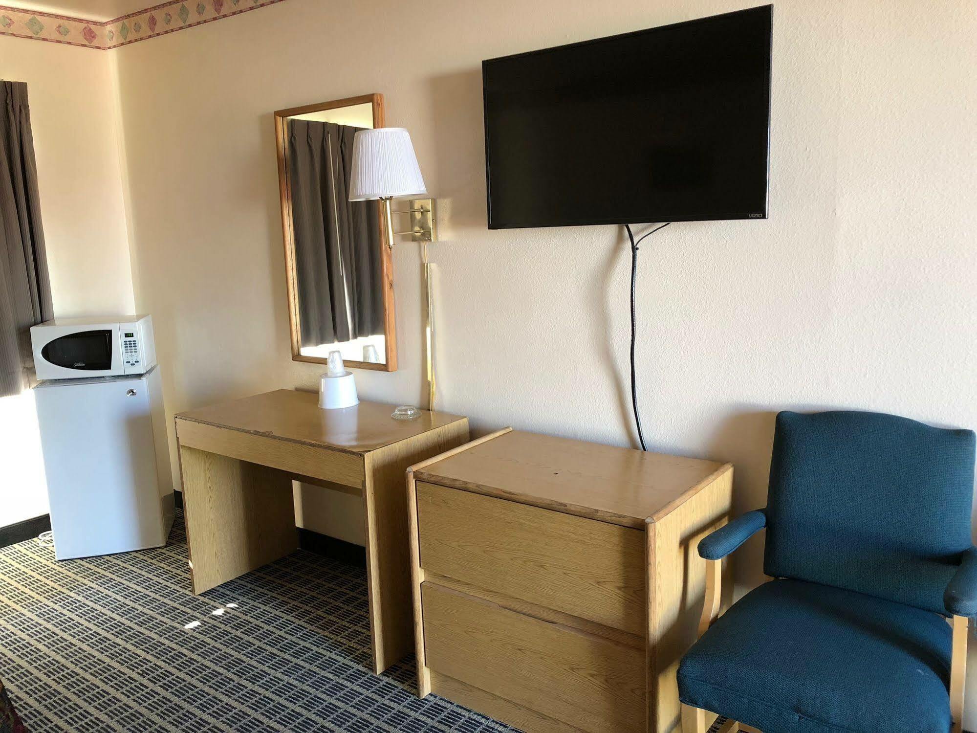 Economy Inn Φρέσνο Εξωτερικό φωτογραφία